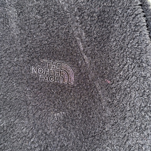 The North Face Fleece Hoodie - Picture 5 of 7